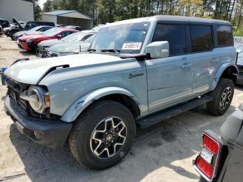  Salvage Ford Bronco