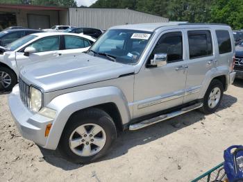  Salvage Jeep Liberty