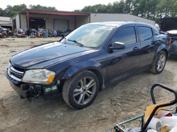  Salvage Dodge Avenger