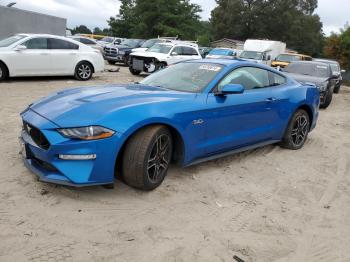  Salvage Ford Mustang