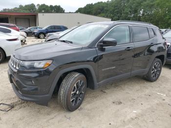  Salvage Jeep Compass