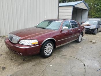  Salvage Lincoln Towncar