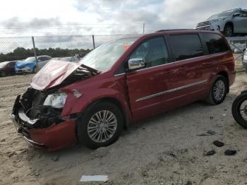  Salvage Chrysler Minivan