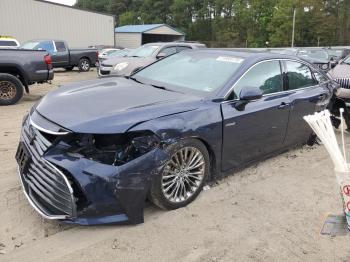  Salvage Toyota Avalon