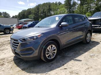  Salvage Hyundai TUCSON