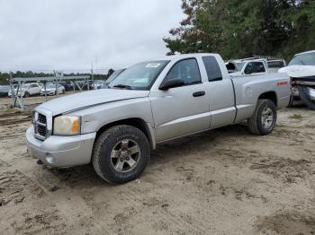  Salvage Dodge Dakota