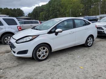  Salvage Ford Fiesta