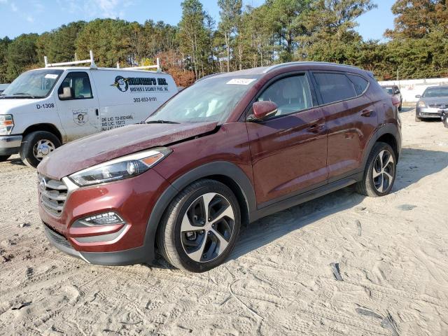  Salvage Hyundai TUCSON