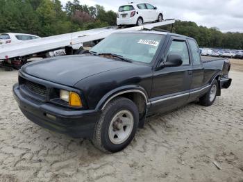  Salvage Chevrolet S-10