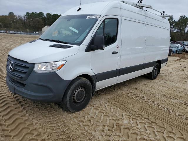  Salvage Mercedes-Benz Sprinter