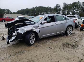  Salvage Chrysler 200