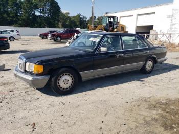  Salvage Mercedes-Benz 560-Class