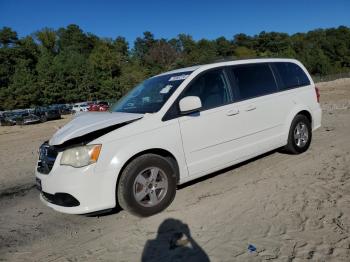  Salvage Dodge Caravan