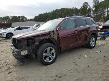  Salvage Toyota Highlander