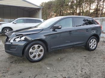  Salvage Volvo XC60