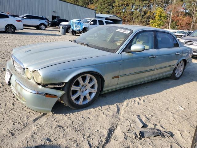  Salvage Jaguar Xj8