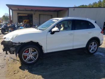  Salvage Porsche Cayenne