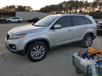  Salvage Kia Sorento