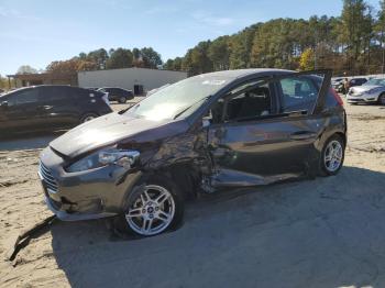  Salvage Ford Fiesta