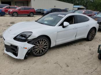  Salvage Porsche Panamera