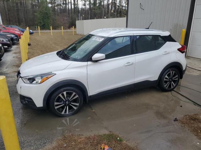  Salvage Nissan Kicks