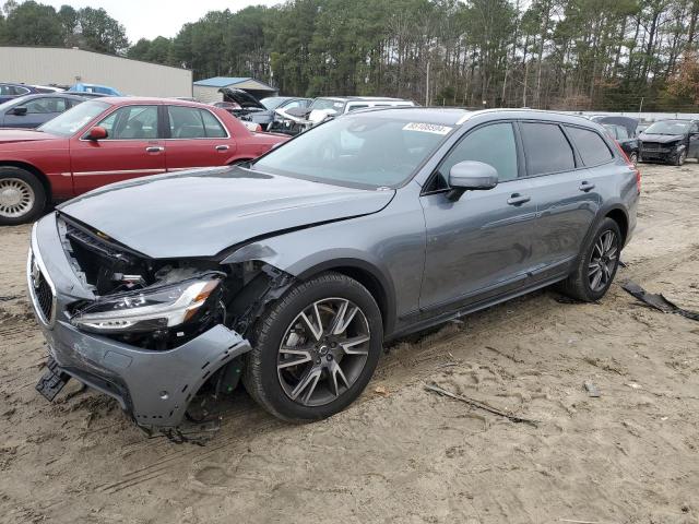  Salvage Volvo V90