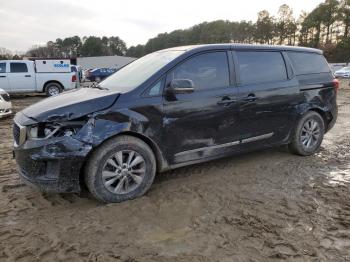  Salvage Kia Sedona