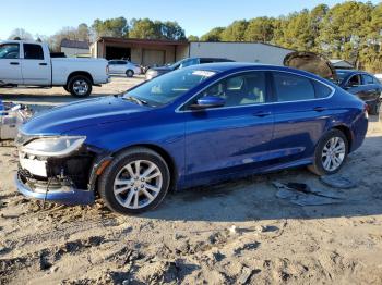  Salvage Chrysler 200