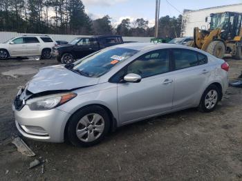  Salvage Kia Forte