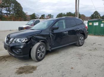  Salvage Nissan Pathfinder