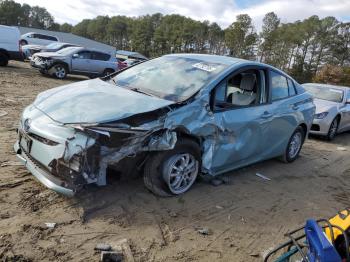  Salvage Toyota Prius