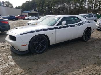  Salvage Dodge Challenger