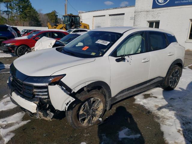  Salvage Nissan Kicks