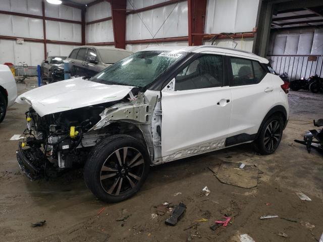  Salvage Nissan Kicks