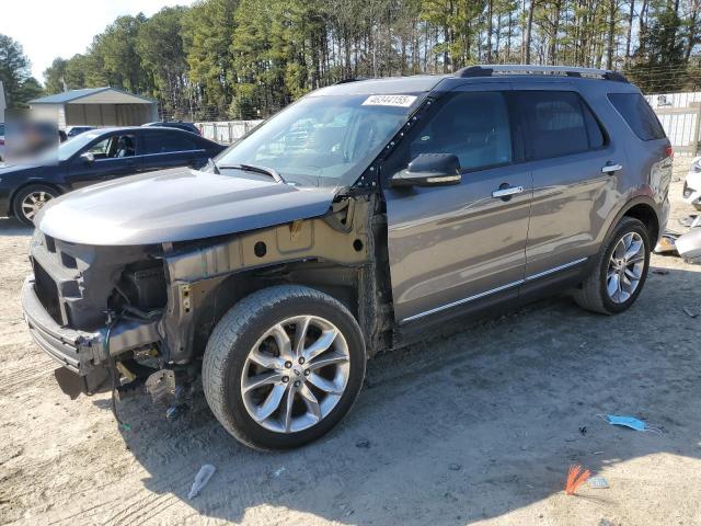  Salvage Ford Explorer