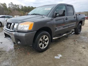  Salvage Nissan Titan