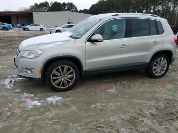  Salvage Volkswagen Tiguan