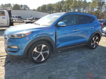  Salvage Hyundai TUCSON