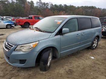  Salvage Volkswagen Routan