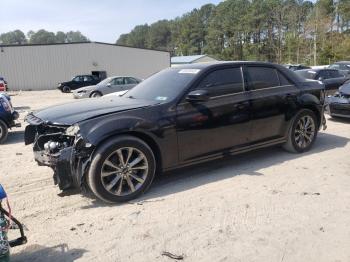  Salvage Chrysler 300