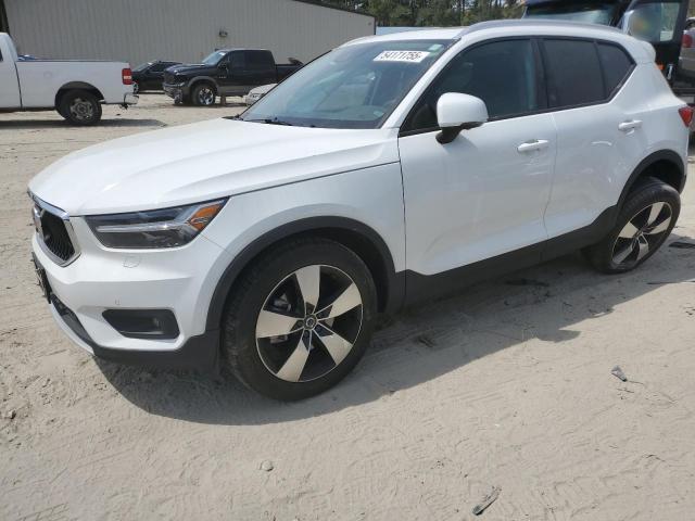  Salvage Volvo XC40