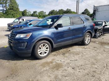  Salvage Ford Explorer