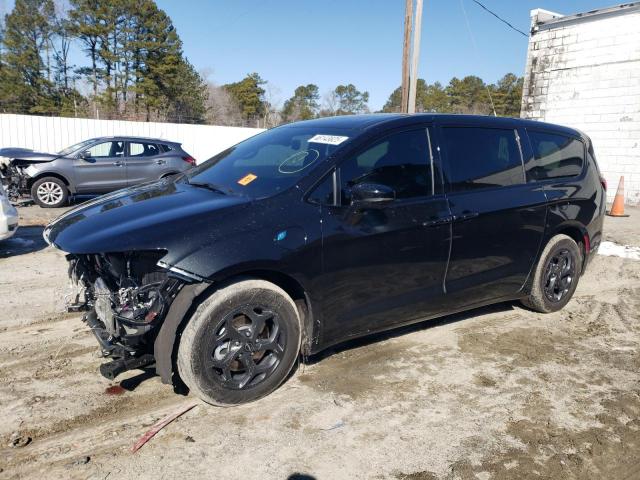  Salvage Chrysler Pacifica