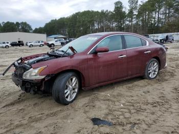  Salvage Nissan Maxima