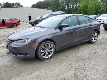  Salvage Chrysler 200