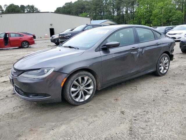  Salvage Chrysler 200