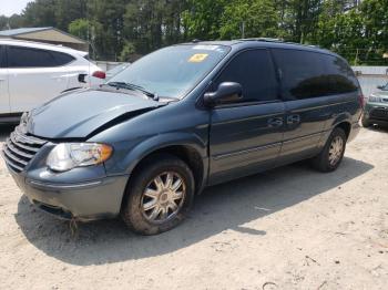 Salvage Chrysler Minivan