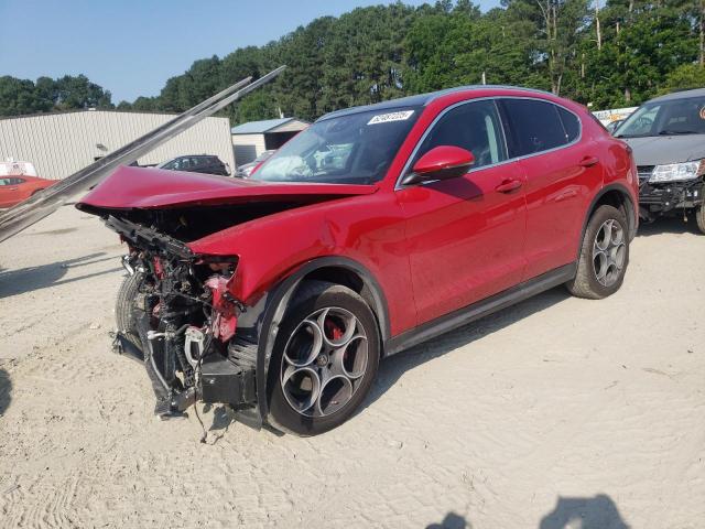  Salvage Alfa Romeo Stelvio