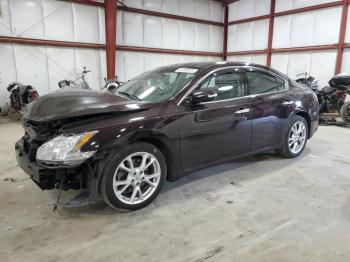 Salvage Nissan Maxima
