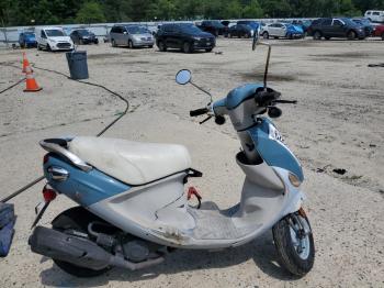  Salvage Genuine Scooter Co. Scooter